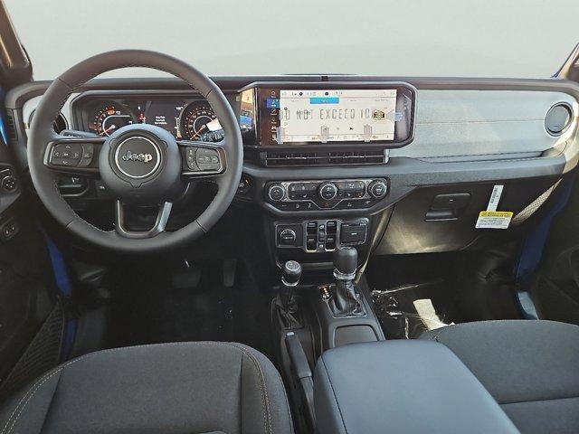 new 2025 Jeep Wrangler car, priced at $45,304