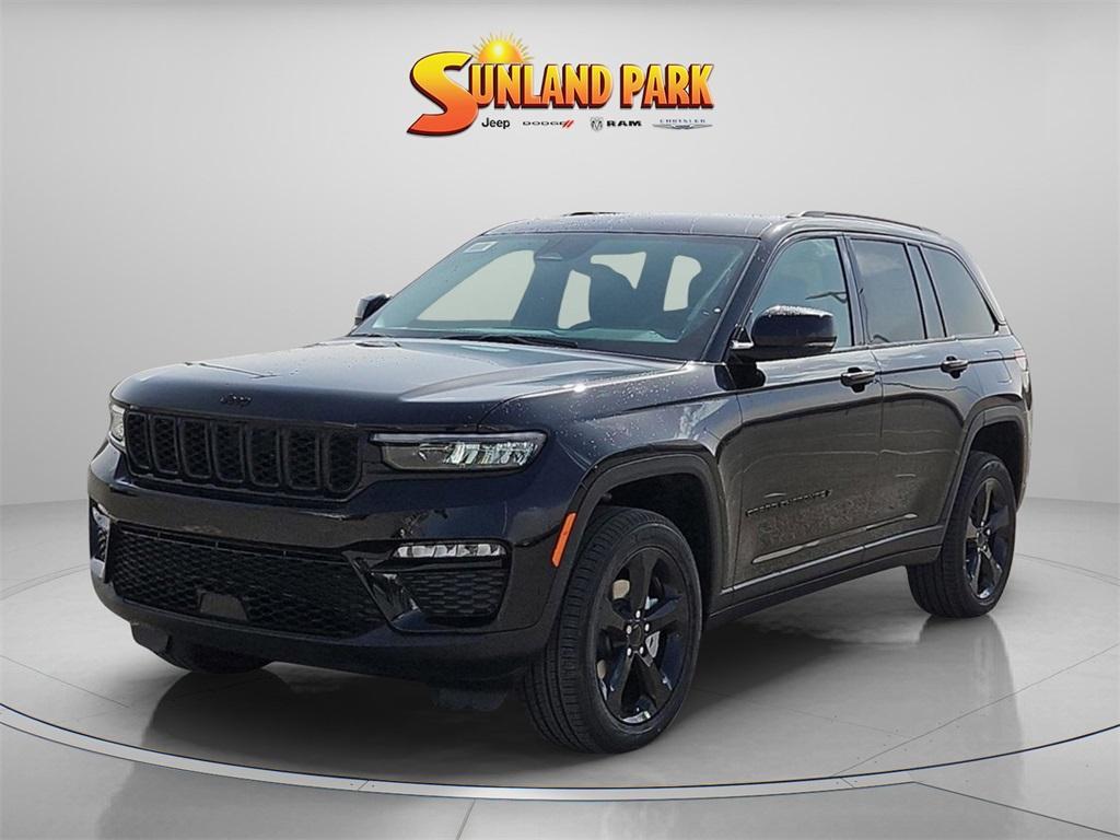 new 2025 Jeep Grand Cherokee car, priced at $46,401