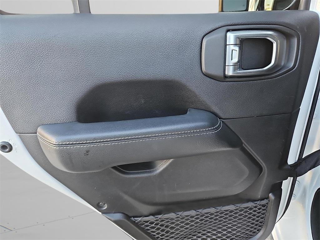 used 2020 Jeep Gladiator car, priced at $27,399