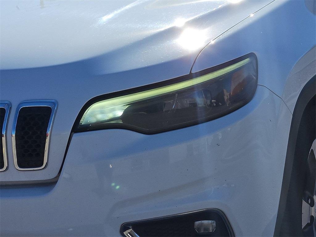 used 2020 Jeep Cherokee car, priced at $14,409