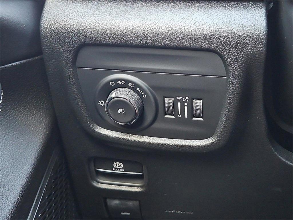 new 2025 Jeep Grand Cherokee L car, priced at $45,667
