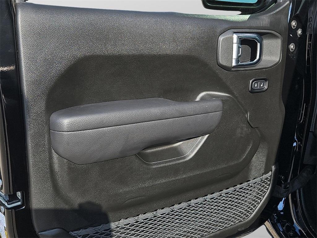 used 2025 Jeep Wrangler car, priced at $32,864