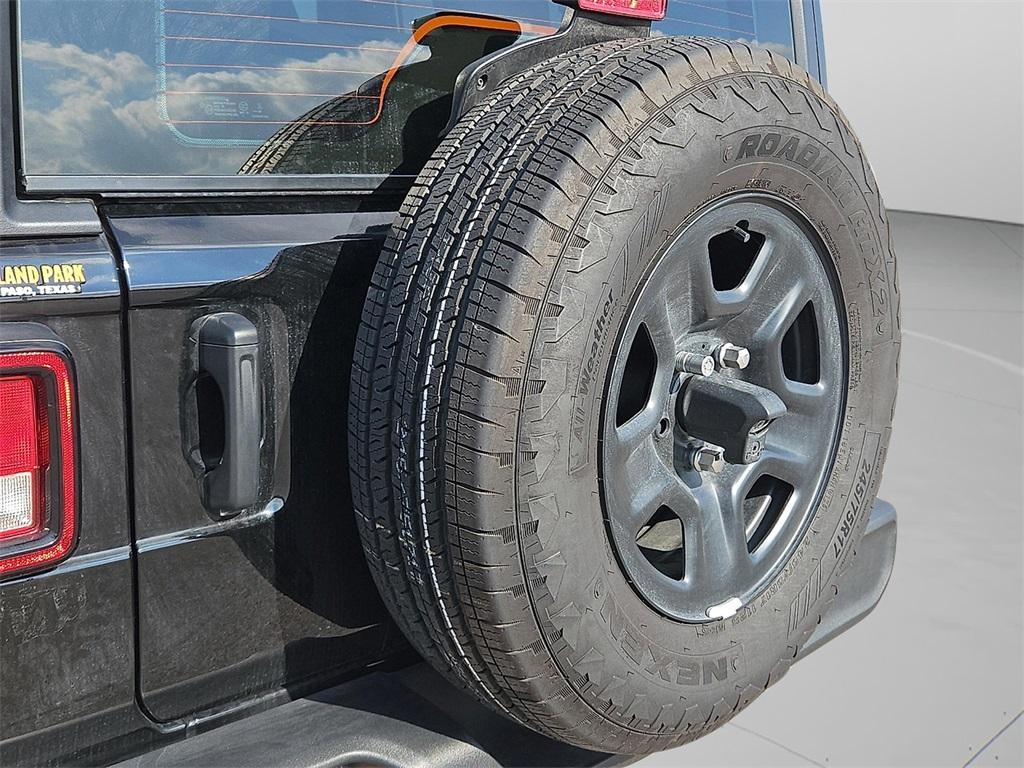 used 2025 Jeep Wrangler car, priced at $32,864