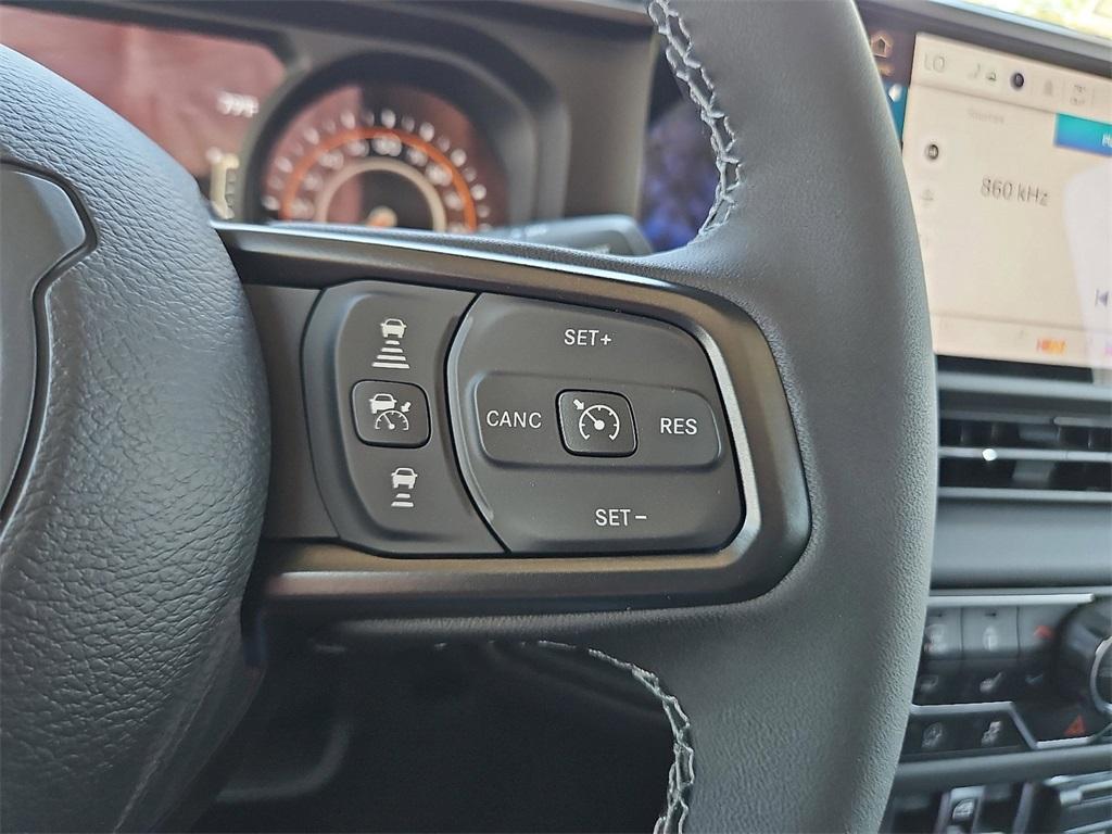 new 2025 Jeep Gladiator car, priced at $44,584