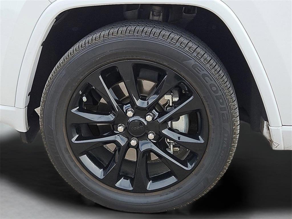 used 2022 Jeep Grand Cherokee WK car, priced at $23,401