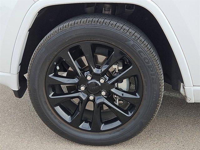 used 2022 Jeep Grand Cherokee WK car, priced at $24,140