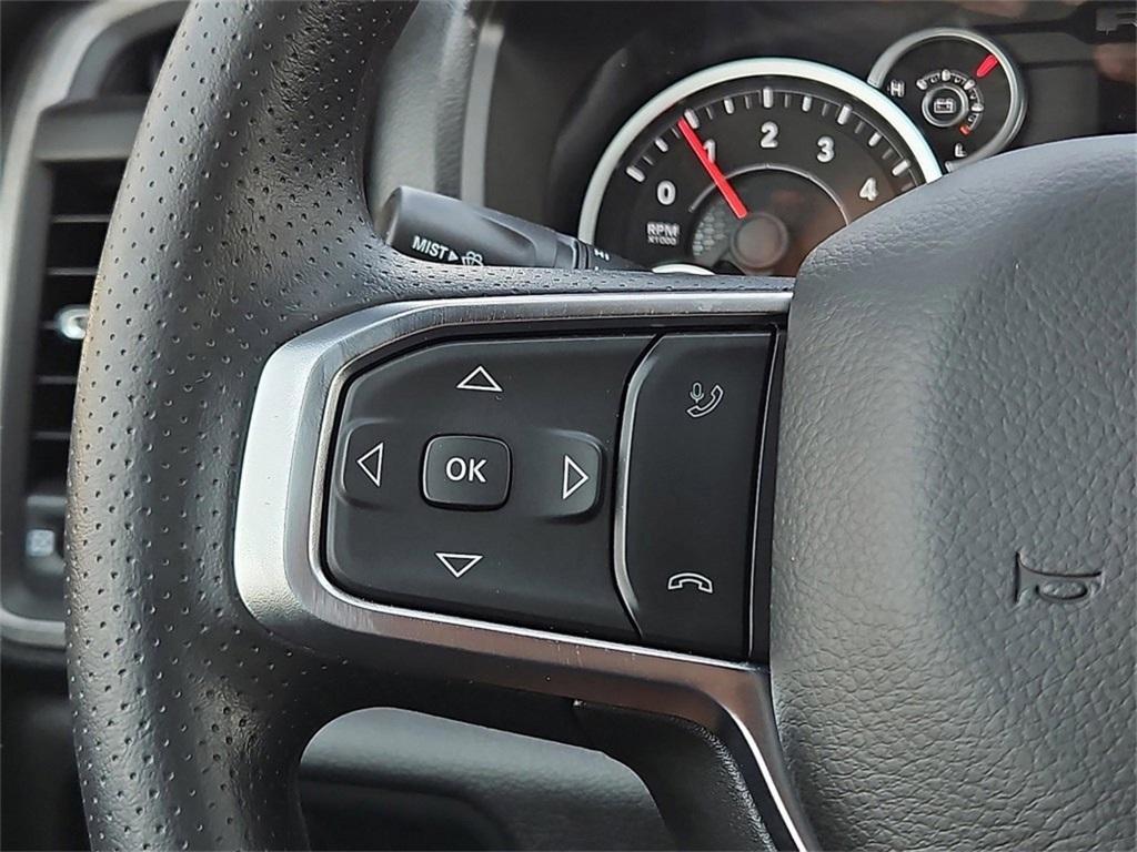 new 2025 Ram 1500 car, priced at $39,250