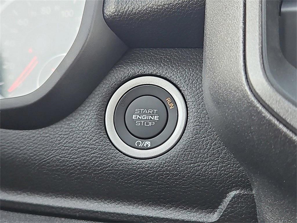 new 2025 Ram 1500 car, priced at $39,250