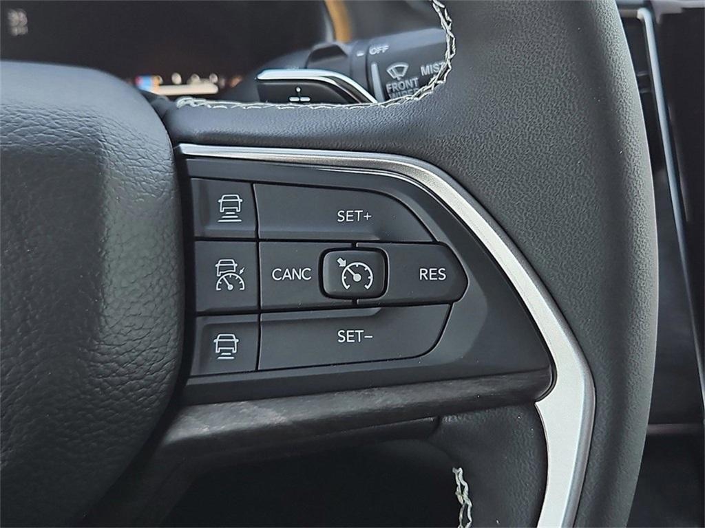 new 2025 Jeep Grand Cherokee L car, priced at $42,742