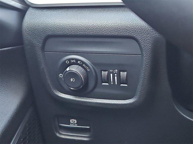 new 2025 Jeep Grand Cherokee L car, priced at $43,242