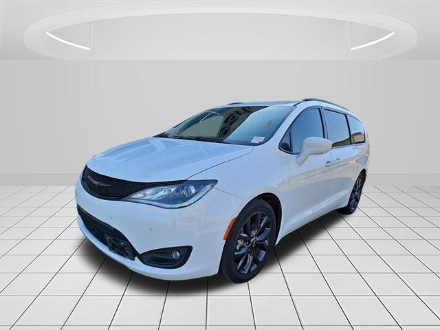 used 2020 Chrysler Pacifica car, priced at $21,899