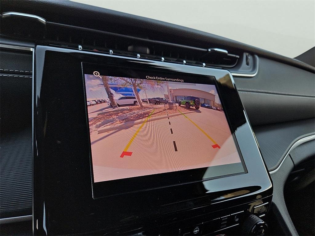 new 2025 Jeep Grand Cherokee car, priced at $38,075