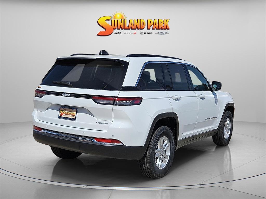 new 2025 Jeep Grand Cherokee car, priced at $38,075