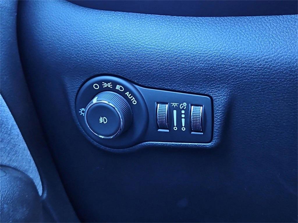 new 2025 Jeep Compass car, priced at $29,063
