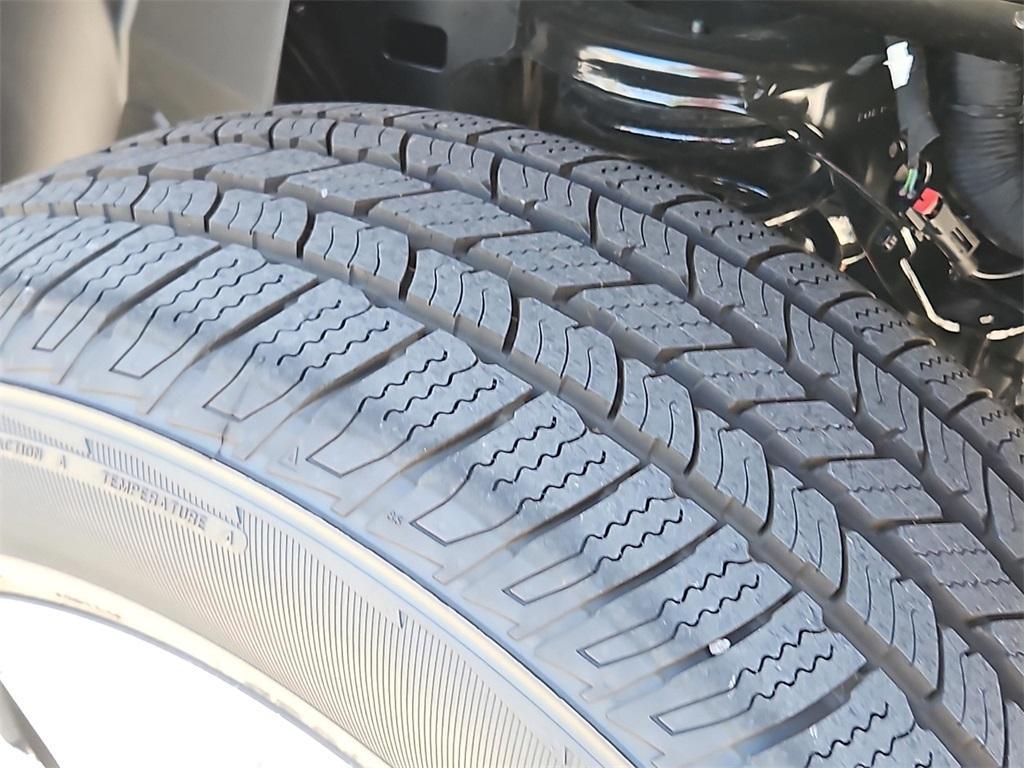 new 2025 Ram 1500 car, priced at $39,041