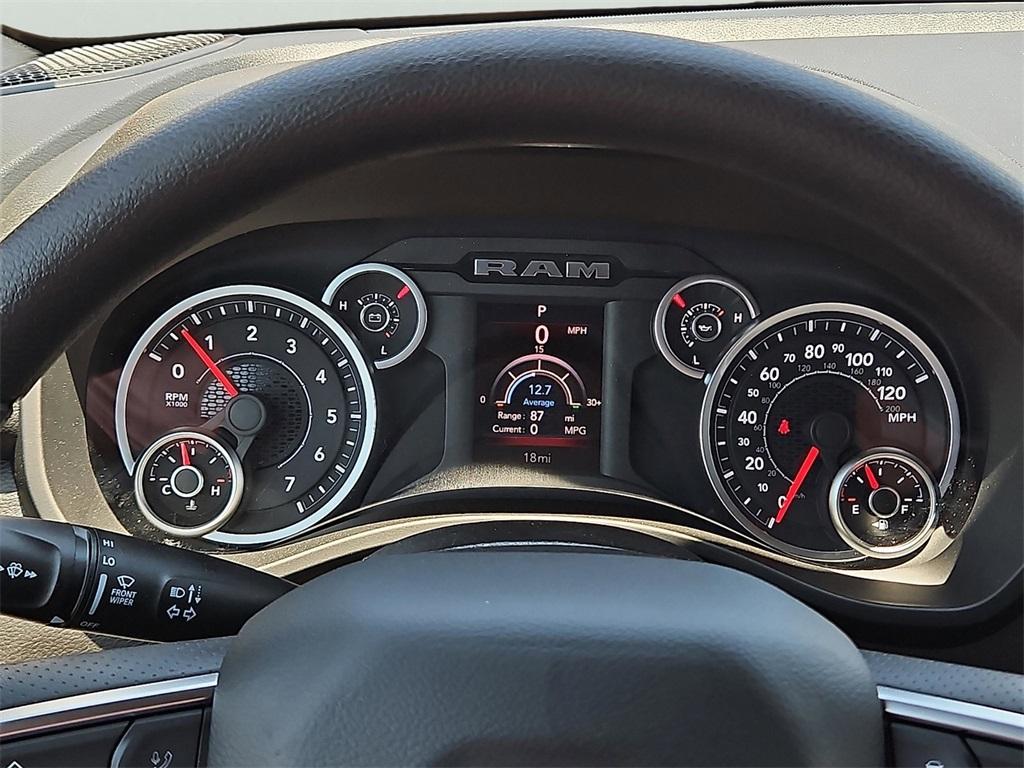 new 2025 Ram 1500 car, priced at $39,041