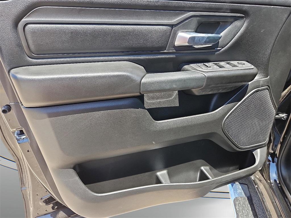 new 2025 Ram 1500 car, priced at $39,041