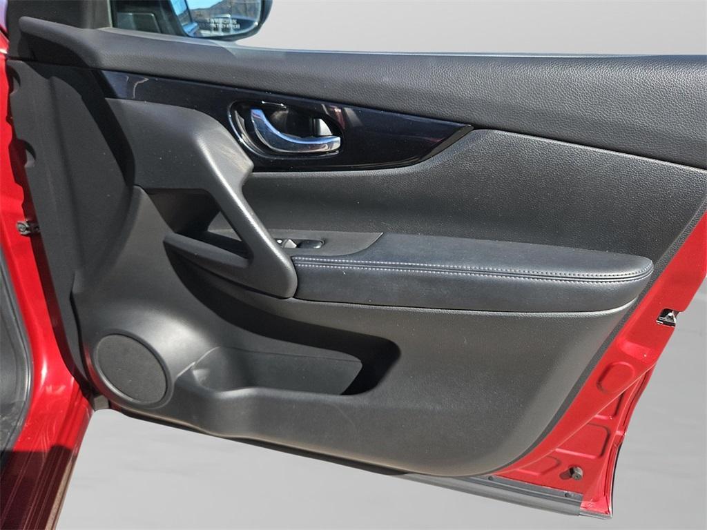 used 2020 Nissan Rogue Sport car, priced at $16,604