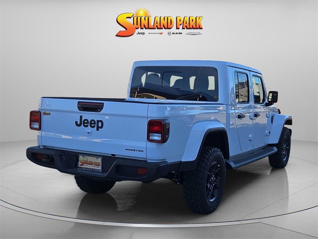 new 2025 Jeep Gladiator car, priced at $46,010