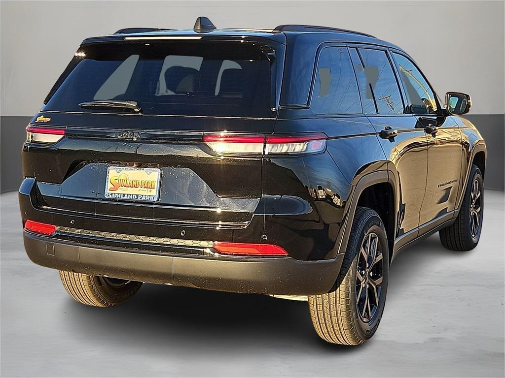 new 2025 Jeep Grand Cherokee car, priced at $40,530