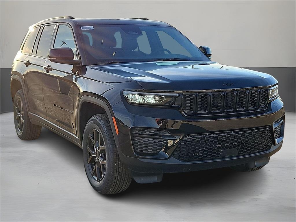 new 2025 Jeep Grand Cherokee car, priced at $40,530