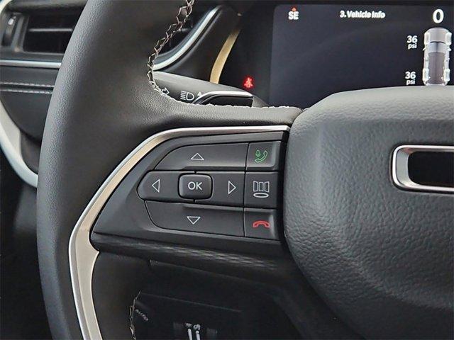 new 2025 Jeep Grand Cherokee car, priced at $36,153