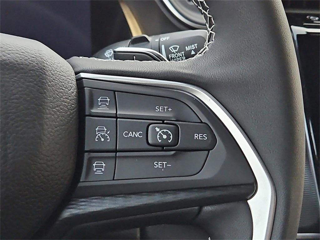new 2025 Jeep Grand Cherokee car, priced at $36,153