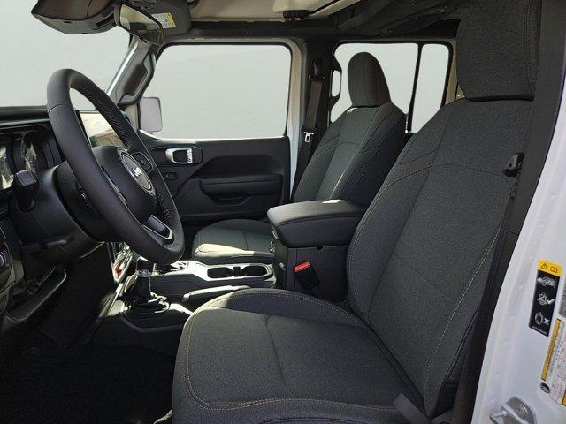 new 2025 Jeep Wrangler car, priced at $51,980