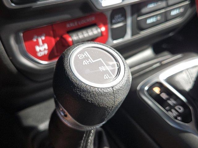 new 2025 Jeep Wrangler car, priced at $51,980