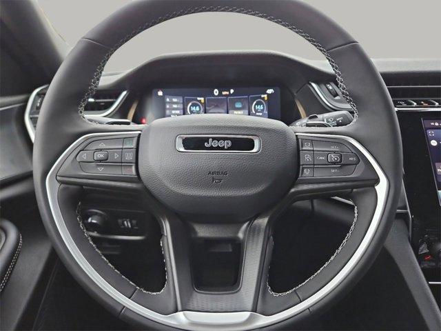 new 2025 Jeep Grand Cherokee car, priced at $38,058