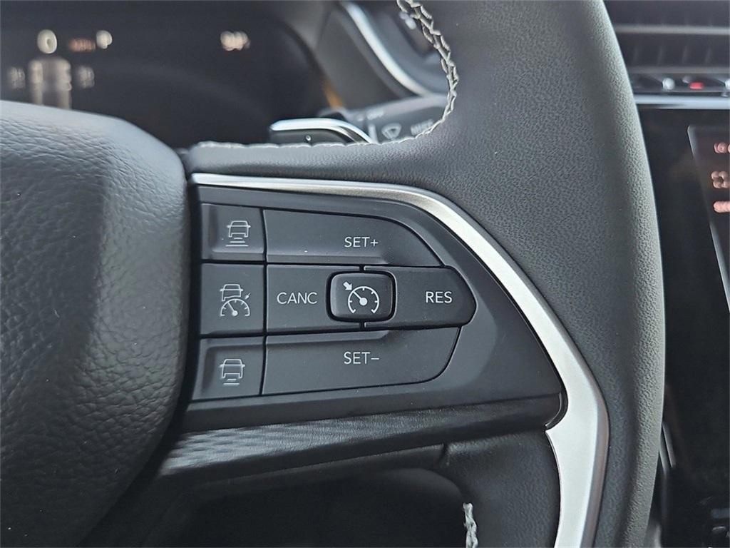 new 2025 Jeep Grand Cherokee car, priced at $44,965
