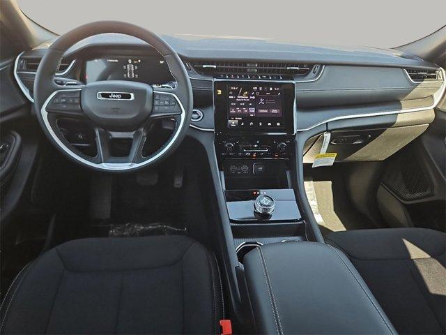 new 2025 Jeep Grand Cherokee car, priced at $44,465