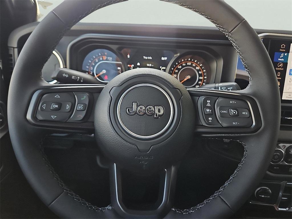 new 2025 Jeep Gladiator car, priced at $46,605