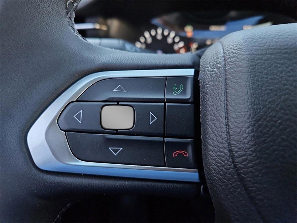new 2025 Jeep Compass car, priced at $28,860