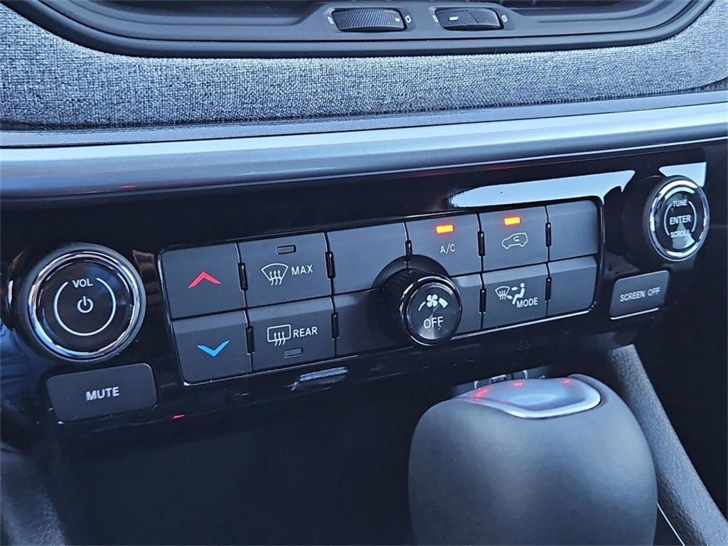 new 2025 Jeep Compass car, priced at $28,860