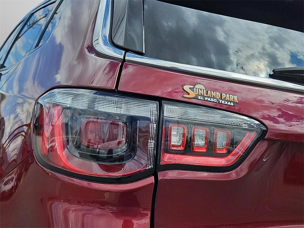 used 2022 Jeep Compass car, priced at $19,051