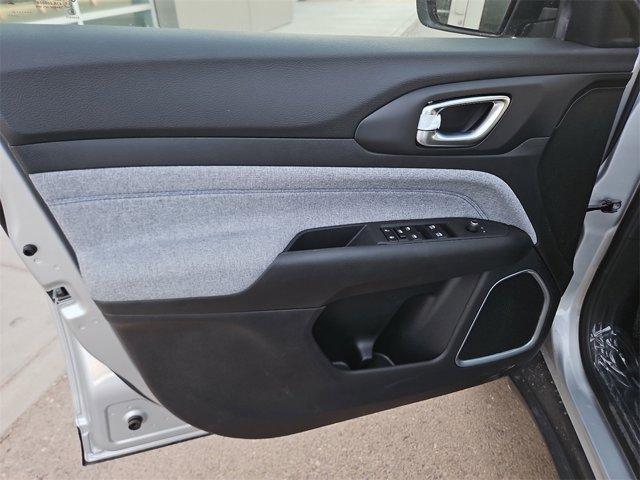 new 2025 Jeep Compass car, priced at $28,360