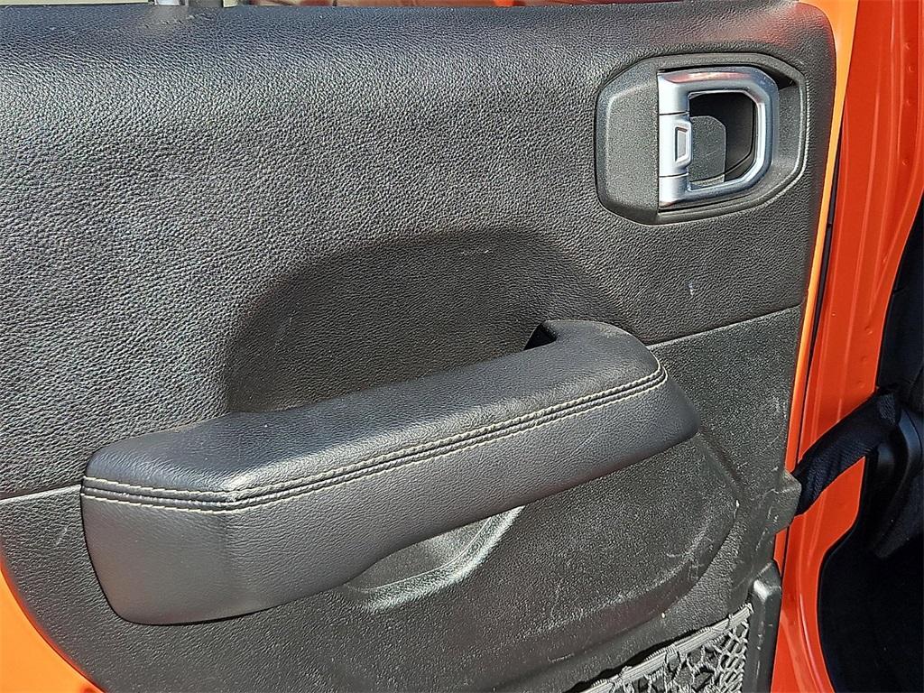 used 2020 Jeep Wrangler Unlimited car, priced at $30,114
