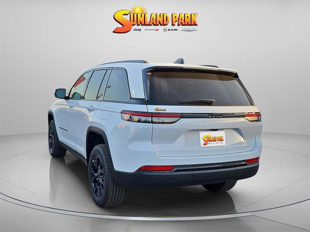 new 2025 Jeep Grand Cherokee car, priced at $38,985