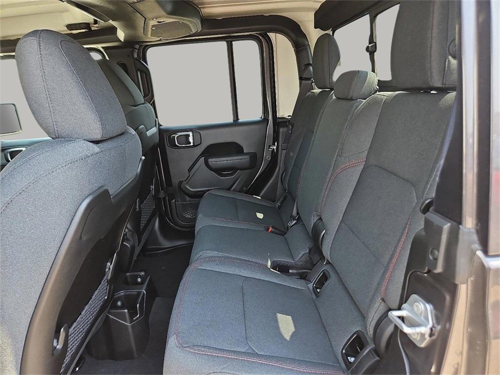 new 2025 Jeep Gladiator car, priced at $50,775