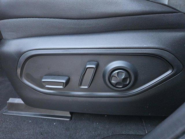 new 2025 Jeep Grand Cherokee car, priced at $41,980