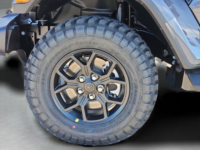 new 2026 Jeep Gladiator car, priced at $48,885