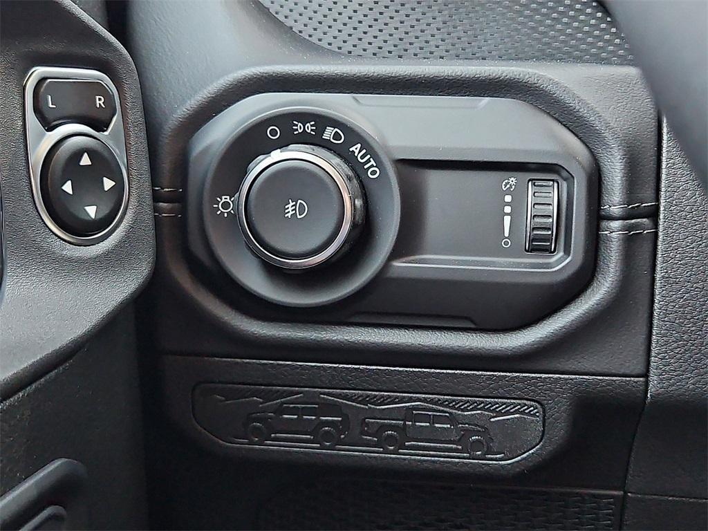 new 2025 Jeep Wrangler car, priced at $54,548