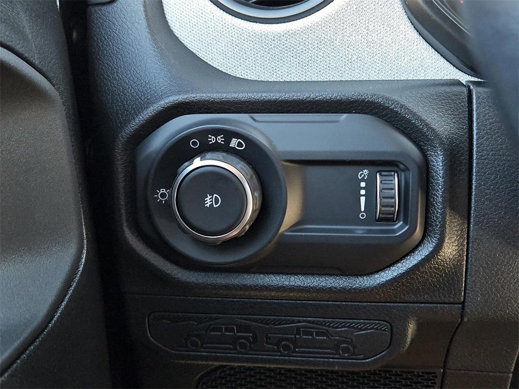 new 2025 Jeep Wrangler car, priced at $36,650