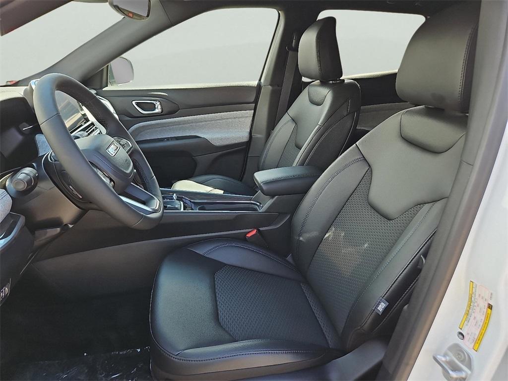 new 2025 Jeep Compass car, priced at $28,868