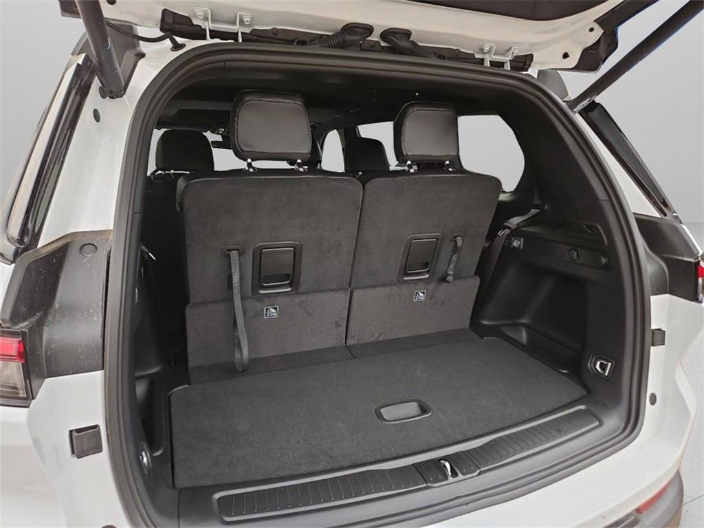 new 2025 Jeep Grand Cherokee L car, priced at $41,535