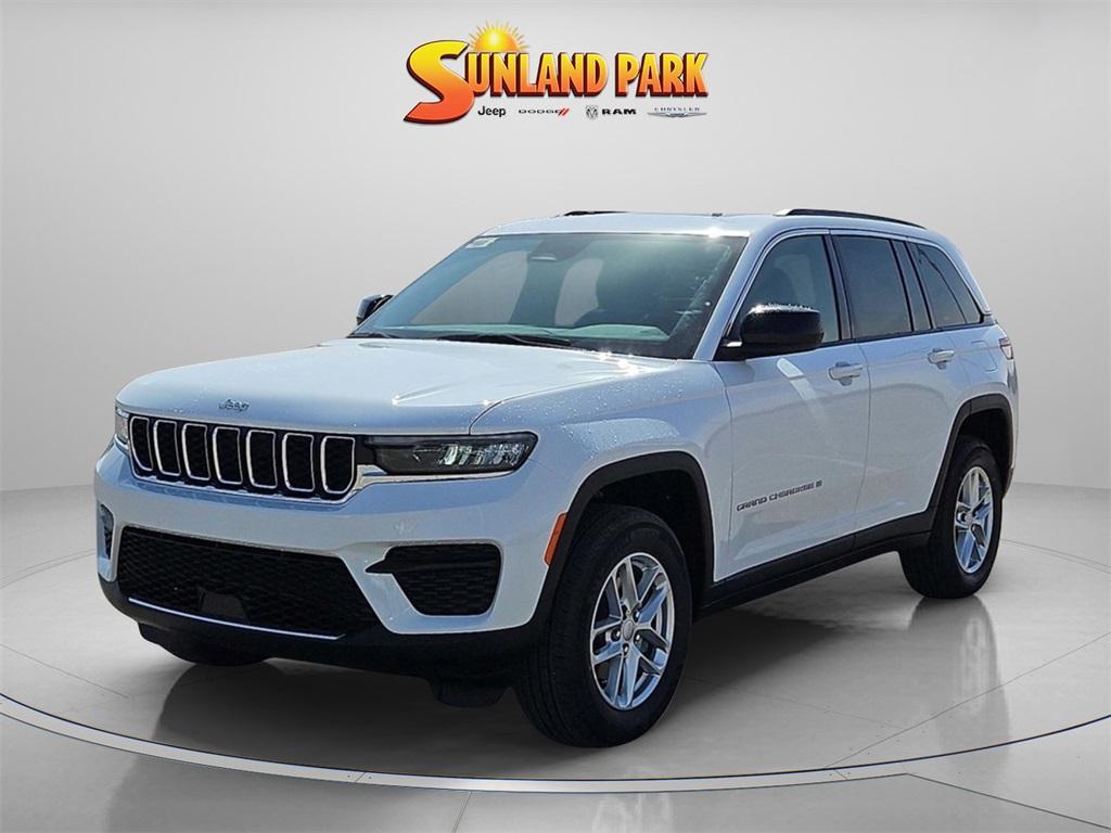 new 2025 Jeep Grand Cherokee car, priced at $43,375