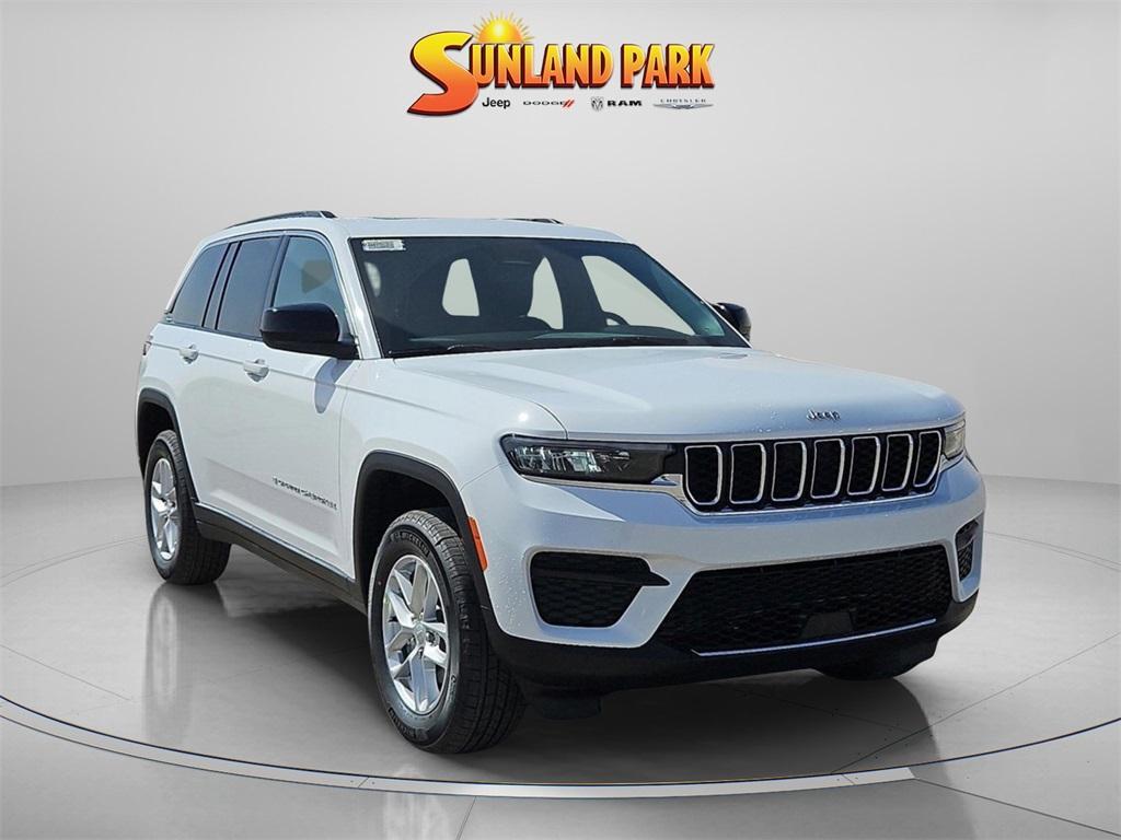 new 2025 Jeep Grand Cherokee car, priced at $43,375