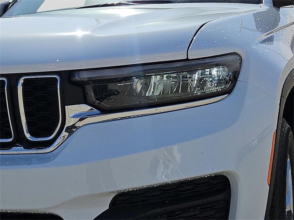 new 2025 Jeep Grand Cherokee car, priced at $43,375