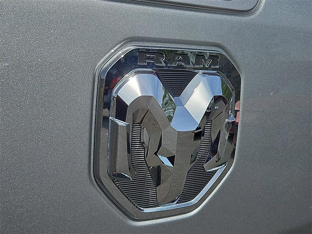 used 2022 Ram 1500 car, priced at $33,314